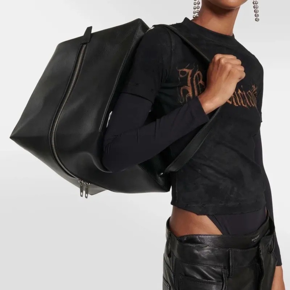 Balenciaga $3150 Giant 4X4 Leather Box Bag, 748194 - Picture 16 of 16